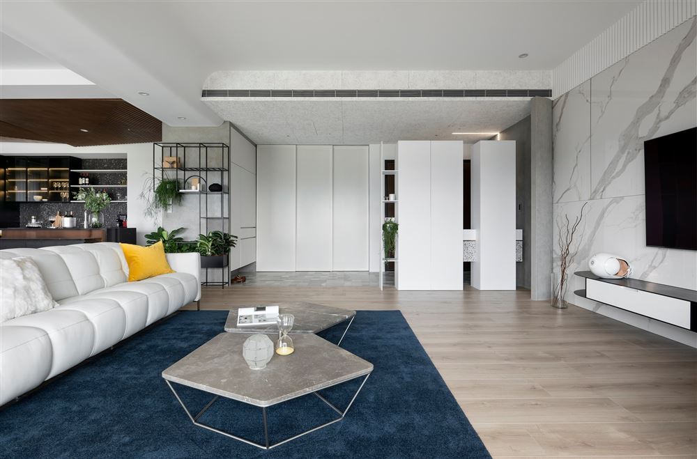 佛山市鵬瑞皓玥灣現(xiàn)代簡(jiǎn)約風(fēng)格四居室裝修案例