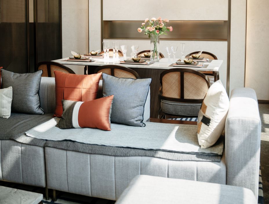 江門市萬科翡翠中央新中式風格別墅裝修案例