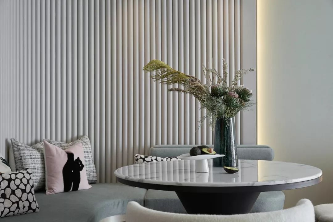 新中式風格家裝設計室內(nèi)裝修效果圖-客廳茶幾