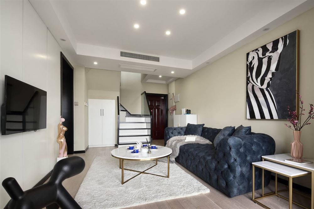 佛山市旭輝江山現(xiàn)代簡約風格復式裝修案例