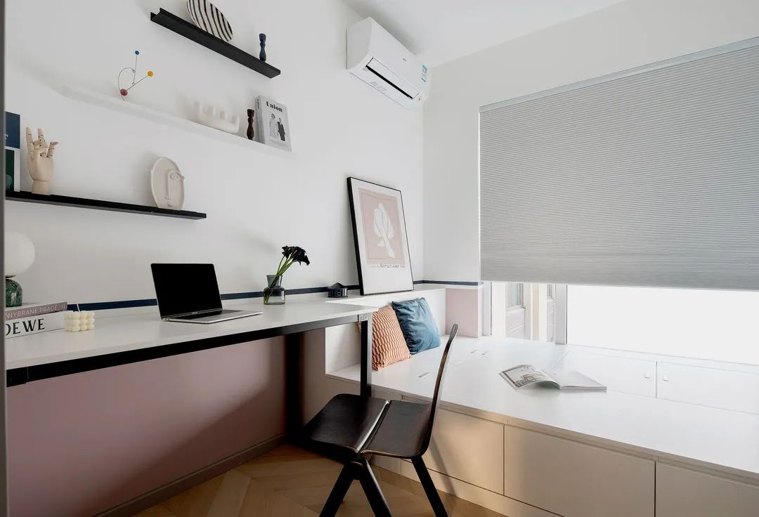 現(xiàn)代簡(jiǎn)約風(fēng)格室內(nèi)設(shè)計(jì)家裝案例-書房