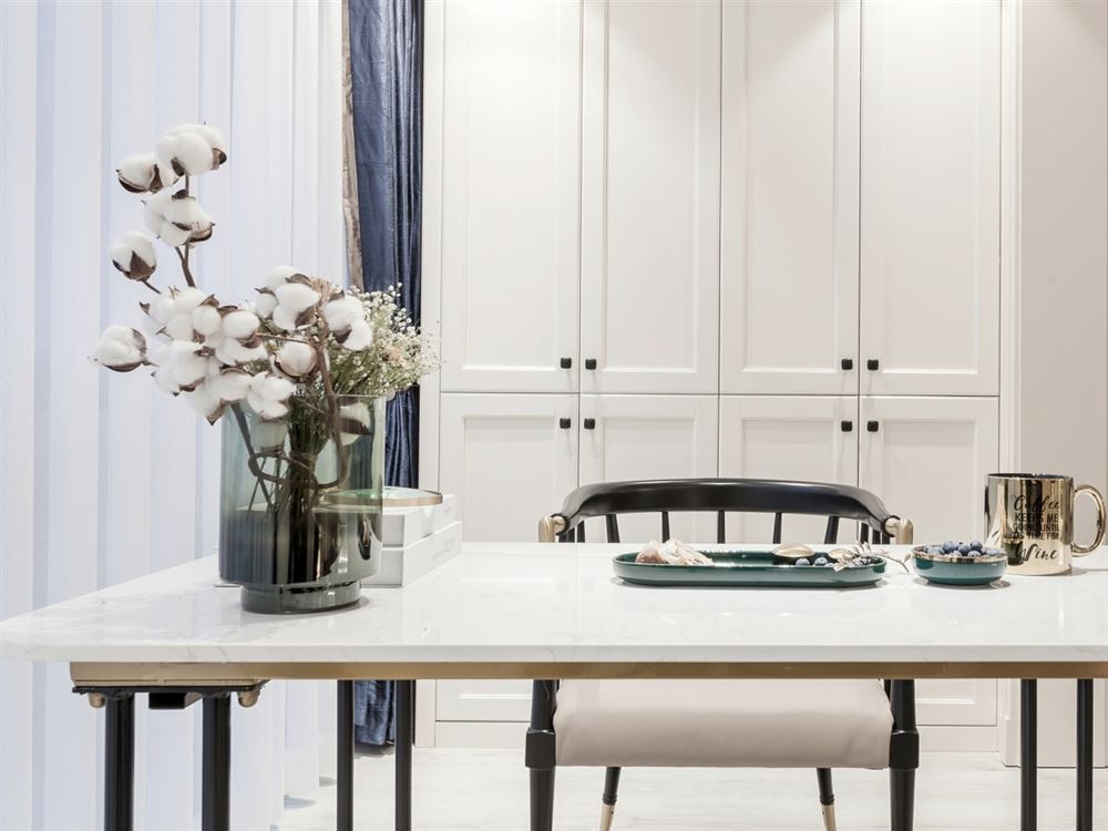 江門市恒大泉都別墅輕奢風(fēng)格三居室裝修案例