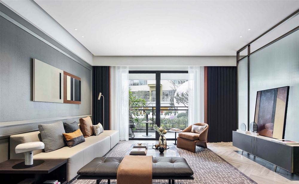 佛山市復(fù)地公園和光輕奢風(fēng)格四居室裝修案例