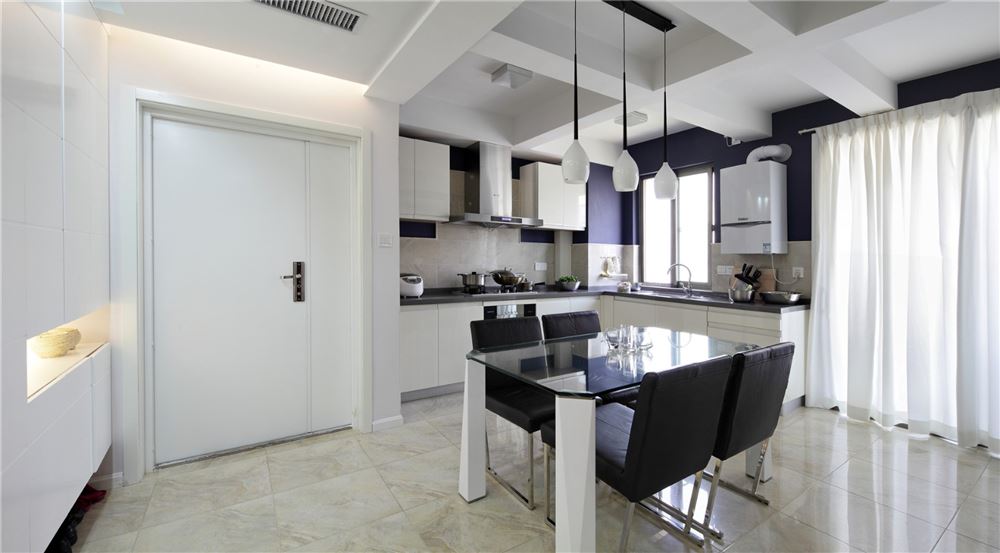 廣州市新世界凱粵灣其他三居室裝修案例