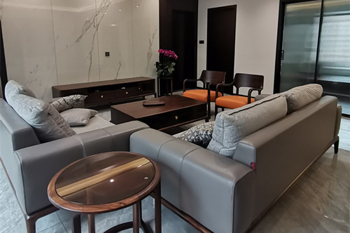 德陽市北城香榭現(xiàn)代簡(jiǎn)約風(fēng)格三居室裝修案例