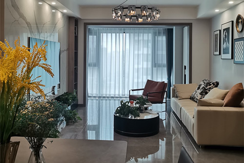 德陽市香港花園現(xiàn)代簡(jiǎn)約風(fēng)格三居室裝修案例