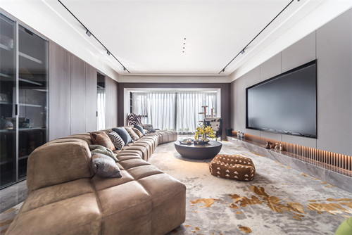 ?？谑协h(huán)球100寶龍城輕奢風(fēng)格四居室裝修案例